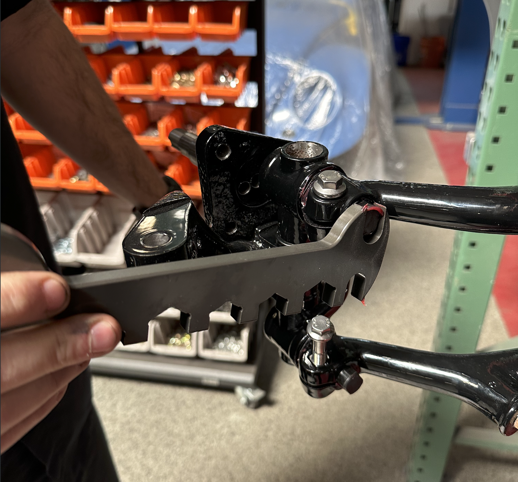 Link pin bolts torqued, spindle rotating freely with no slop