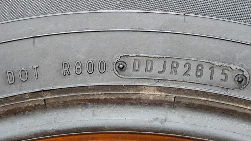 reading the DOT date code on a classic VW tire