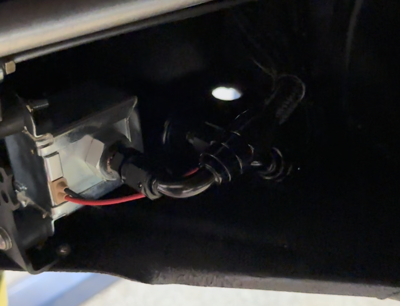 Mounting the Facet 40177N fuel pump on the brake-line stand
