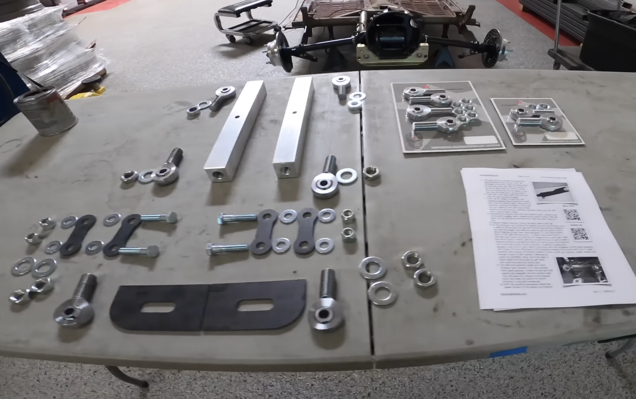 Assembling the trailing arms with heim joints